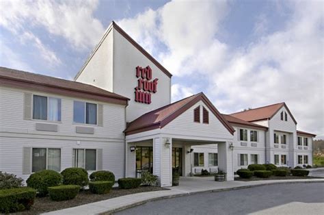 red roof inn maine locations.